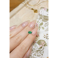 0.52 Ct. Emerald from Zambia Life Style