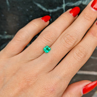 0.70 Ct. Emerald from Colombia Life Style