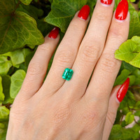 1.62 Ct. Emerald from Colombia Life Style