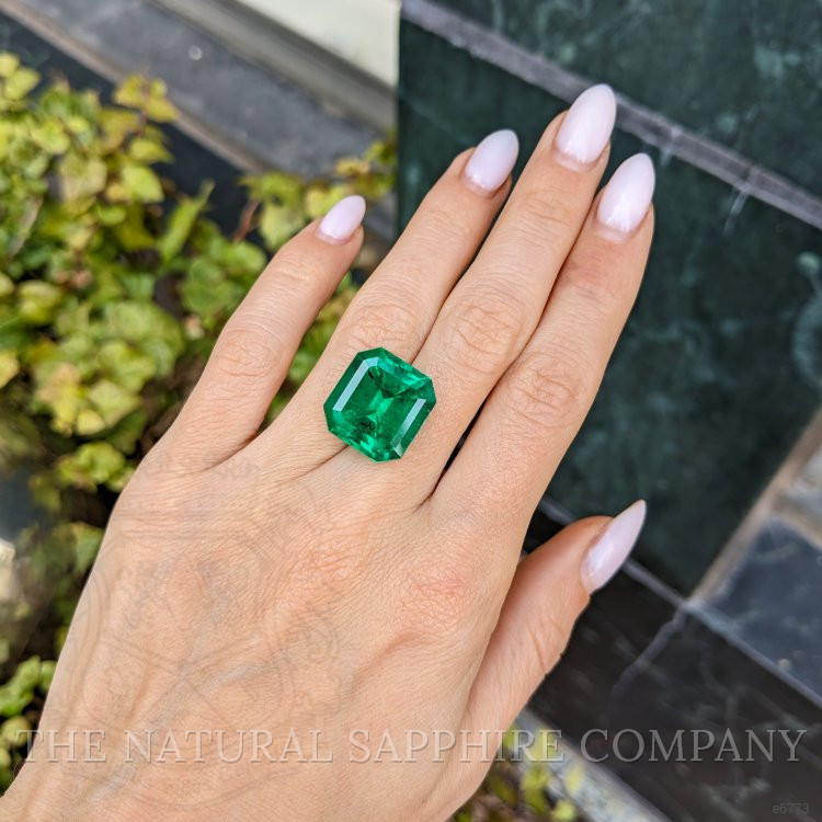 16.70 Ct. Emerald from Colombia