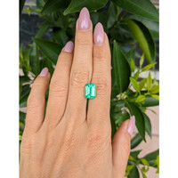 3.47 Ct. Emerald from Colombia Life Style