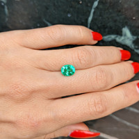 1.49 Ct. Emerald from Colombia Life Style