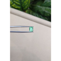 1.76 Ct. Emerald from Russia Life Style
