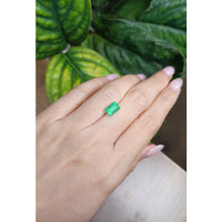 1.63 Ct. Emerald from Russia Life Style