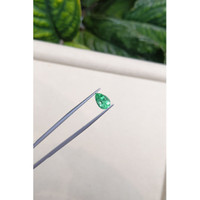 1.90 Ct. Emerald from Russia Life Style