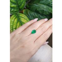 2.24 Ct. Emerald from Russia Life Style