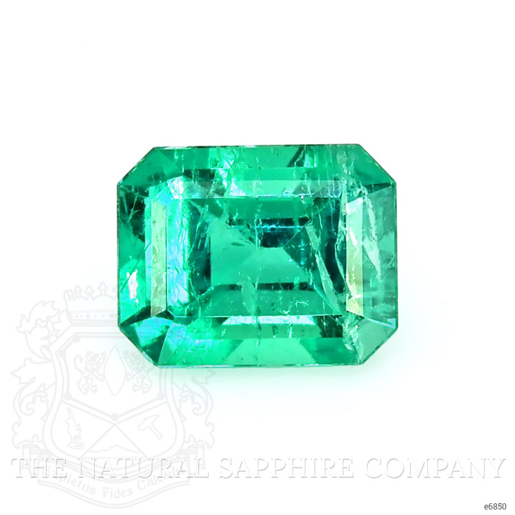 0.66 Ct. Emerald from Colombia