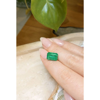 5.01 Ct. Emerald from Russia Life Style