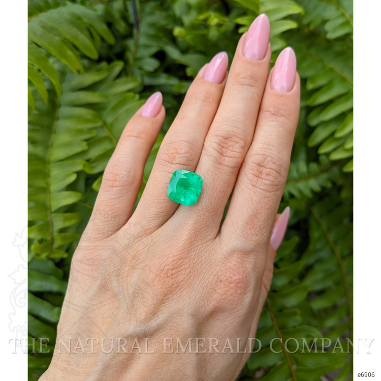 5.70 Ct. Emerald from Colombia