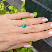 1.22 Ct. Emerald from Colombia Life Style