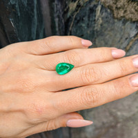 3.51 Ct. Emerald from Colombia Life Style
