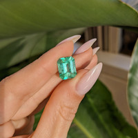 4.82 Ct. Emerald from Colombia Life Style