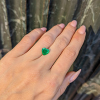 1.03 Ct. Emerald from Afghanistan Life Style