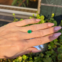 1.42 Ct. Emerald from Afghanistan Life Style
