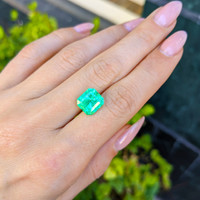 4.16 Ct. Emerald from Colombia Life Style
