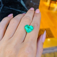 5.04 Ct. Emerald from Colombia Life Style