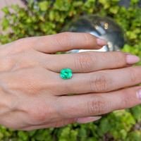 1.66 Ct. Emerald from Colombia Life Style