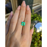 2.50 Ct. Emerald from Colombia Life Style