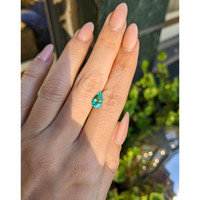 1.10 Ct. Emerald from Colombia Life Style