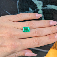 3.72 Ct. Emerald from Colombia Life Style