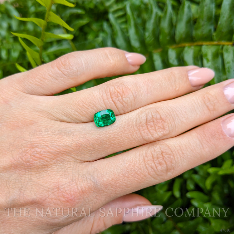 1.52 Ct. Emerald from Colombia