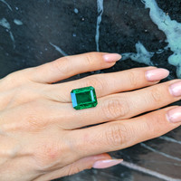 9.81 Ct. Emerald from Zambia Life Style