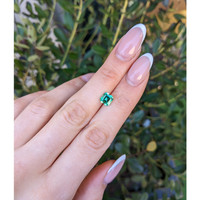 2.57 Ct. Emerald from Colombia Life Style