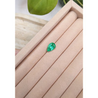 2.91 Ct. Emerald from Russia Life Style