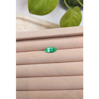 1.90 Ct. Emerald from Russia Life Style