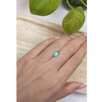 1.02 Ct. Emerald from Russia Life Style