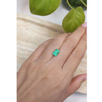 1.89 Ct. Emerald from Russia Life Style