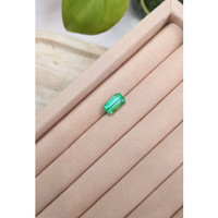 3.19 Ct. Emerald from Russia Life Style