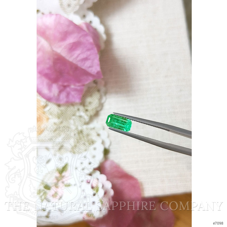 0.98 Ct. Emerald from Russia