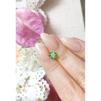 0.84 Ct. Emerald from Russia Life Style