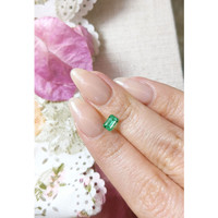 0.59 Ct. Emerald from Russia Life Style