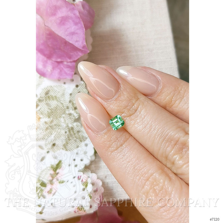 0.50 Ct. Emerald from Russia