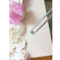 0.44 Ct. Emerald from Russia Life Style