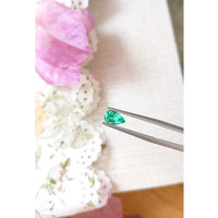 0.85 Ct. Emerald from Russia Life Style