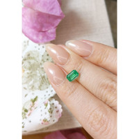 0.99 Ct. Emerald from Russia Life Style