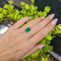 3.42 Ct. Emerald from Zambia Life Style