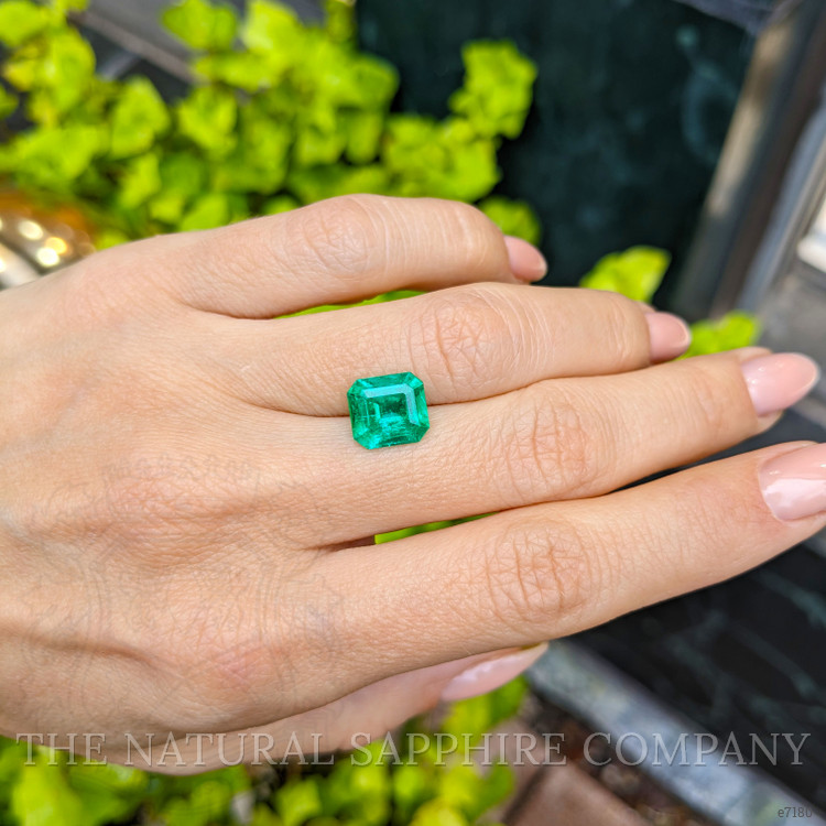 2.81 Ct. Emerald from Colombia