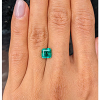 1.67 Ct. Emerald from Zambia Life Style