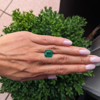 5.29 Ct. Emerald from Zambia Life Style