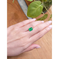 2.52 Ct. Emerald from Brazil Life Style