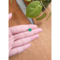 1.53 Ct. Emerald from Ethiopia Life Style