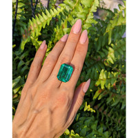 21.23 Ct. Emerald from Zambia Life Style