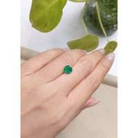 1.54 Ct. Emerald from Zambia Life Style