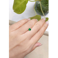 0.39 Ct. Emerald from Zambia Life Style