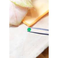 0.85 Ct. Cabochon Emerald from Zambia Life Style