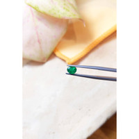 0.99 Ct. Cabochon Emerald from Zambia Life Style